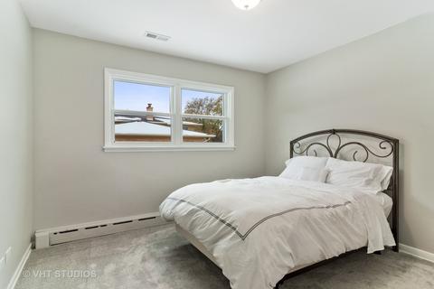 916 S Maple St, Mount Prospect, IL 60056 photo 18