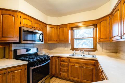 7706 Beloit Ave, Bridgeview, IL 60455 photo 5