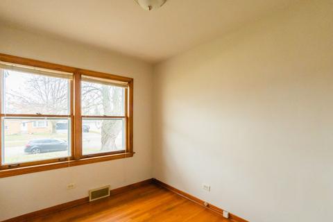 7706 Beloit Ave, Bridgeview, IL 60455 photo 7