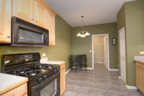 1232 Oakleaf Ct, Aurora, IL 60506 photo 9