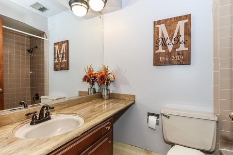 307 W North Ave, Bartlett, IL 60103 photo 20