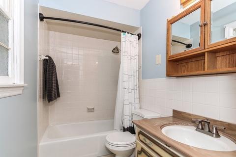 307 W North Ave, Bartlett, IL 60103 photo 17