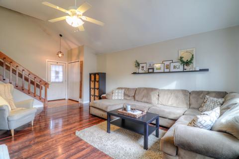 728 Higgins Rd, Champaign, IL 61822 photo 7