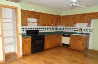 7105 Sholer Ave, Bridgeview, IL 60455 photo 5