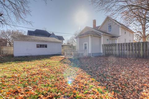 441 E Orleans St, Paxton, IL 60957 photo 6