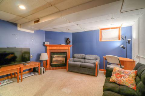 441 E Orleans St, Paxton, IL 60957 photo 33