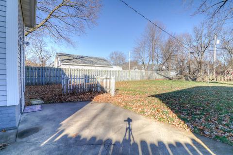 441 E Orleans St, Paxton, IL 60957 photo 5