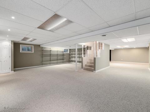 206 Chaucer Ct, Willowbrook, IL 60527 photo 17