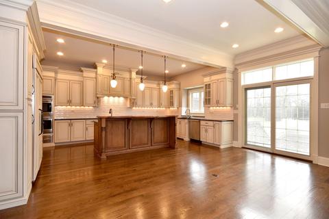 232 E South St, Elmhurst, IL 60126 photo 7