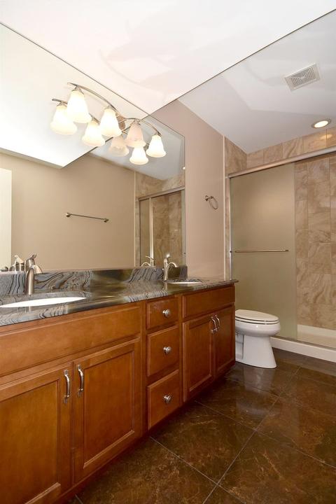 232 E South St, Elmhurst, IL 60126 photo 57