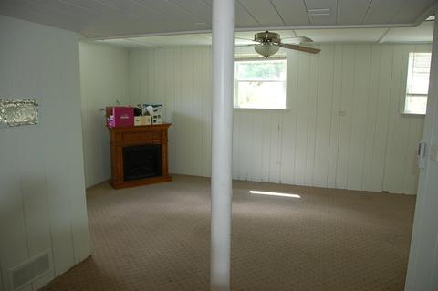 641 Yale Ct, Des Plaines, IL 60016 photo 9