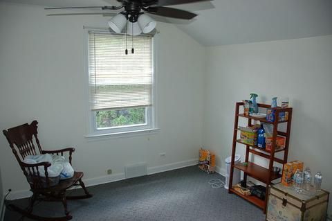 641 Yale Ct, Des Plaines, IL 60016 photo 8