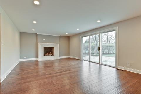 3634 Maple Leaf Dr, Glenview, IL 60026 photo 9