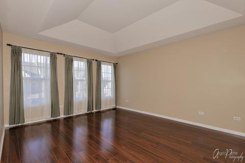 707 Prestwick Ln, Wheeling, IL 60090 photo 3