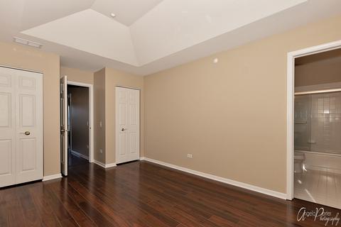 707 Prestwick Ln, Wheeling, IL 60090 photo 23