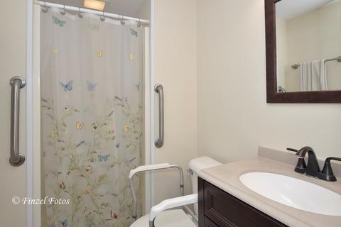 1745 Thorneapple Ln, Algonquin, IL 60102 photo 12