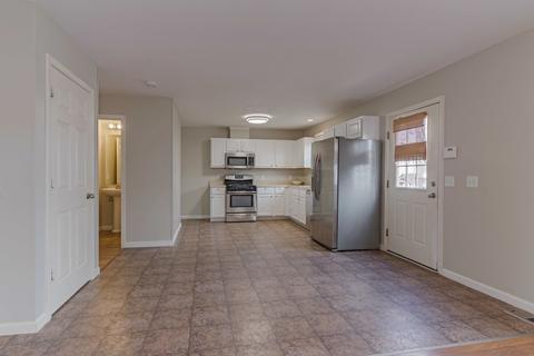 1300 Ogelthorpe Ave, Normal, IL 61761 photo 14