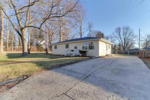 305 Warren Ave, Normal, IL 61761 photo 3