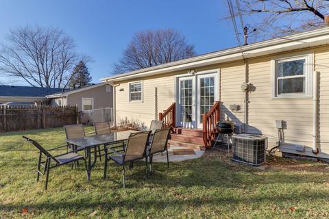305 Warren Ave, Normal, IL 61761 photo 30
