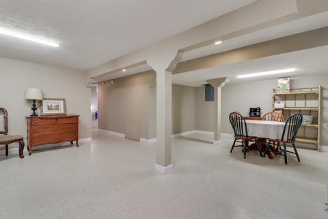 305 Warren Ave, Normal, IL 61761 photo 21