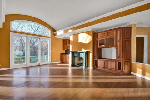 7440 Forest Hill Rd, Burr Ridge, IL 60527 photo 3