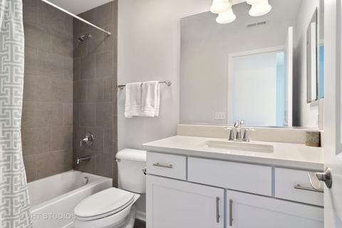 110 Lexington Ln, Rolling Meadows, IL 60008 photo 20