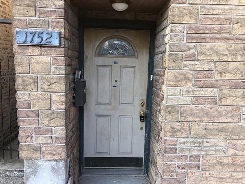 1752 W 17th St, Chicago, IL 60608 photo 2