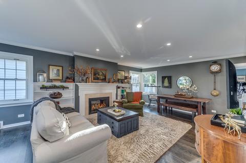 814 N Scott St, Wheaton, IL 60187 photo 8