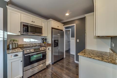 814 N Scott St, Wheaton, IL 60187 photo 17