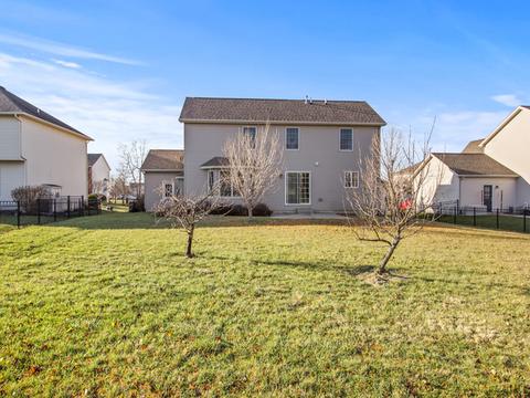 42 Pebblebrook Ct, Bloomington, IL 61705 photo 35