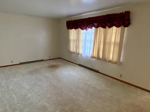 606 S Main St, Fairmount, IL 61841 photo 8