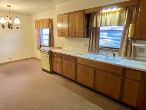 606 S Main St, Fairmount, IL 61841 photo 2