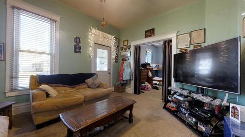 205 S Beech St, Arthur, IL 61911 photo 4