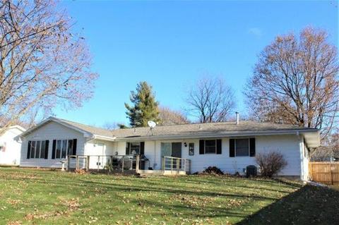 803 Keith Dr, Morrison, IL 61270 photo 2
