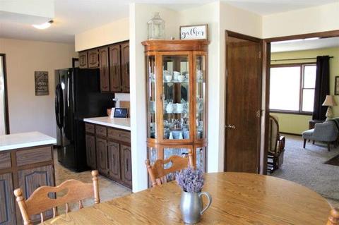 803 Keith Dr, Morrison, IL 61270 photo 11