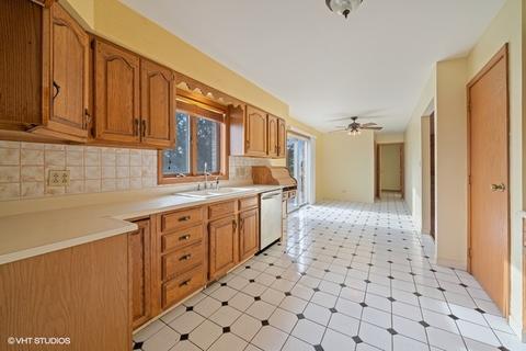 1325 W Corning Rd, Beecher, IL 60401 photo 6