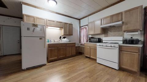 721 E Illinois St, Arthur, IL 61911 photo 9