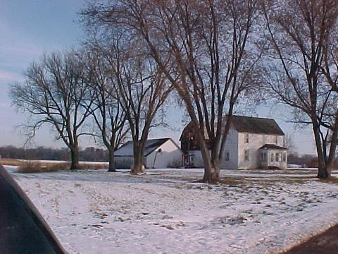 10810 Weidner Rd, Harvard, IL 60033 photo 3