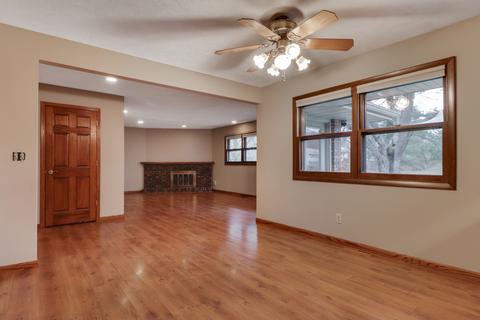 1714 Tompkins Dr, Normal, IL 61761 photo 5