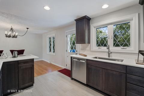 1137 Pfingsten Rd, Glenview, IL 60025 photo 9