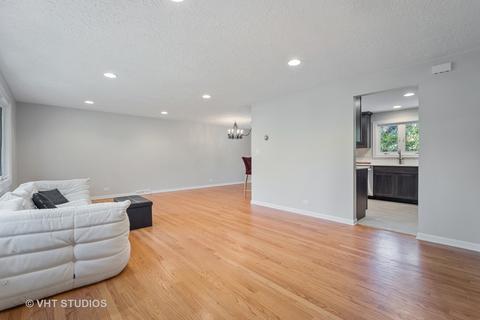 1137 Pfingsten Rd, Glenview, IL 60025 photo 3