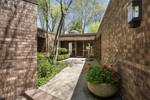 835 Greenleaf Ave, Glencoe, IL 60022 photo 2