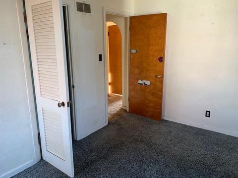 220 E 4th St, Lockport, IL 60441 photo 10