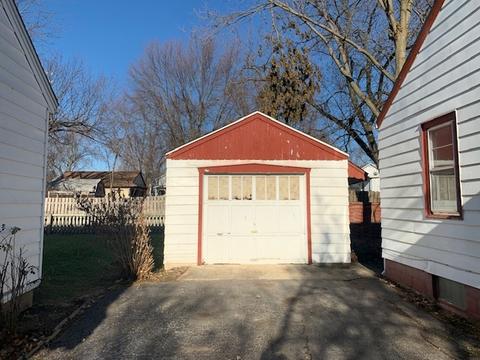 220 E 4th St, Lockport, IL 60441 photo 22