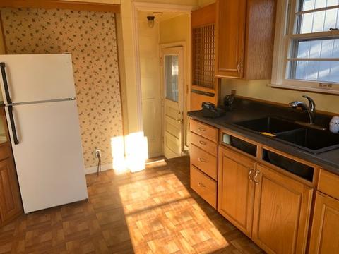220 E 4th St, Lockport, IL 60441 photo 7
