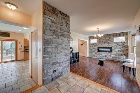 2010 Vermette Cir, Plainfield, IL 60586 photo 4