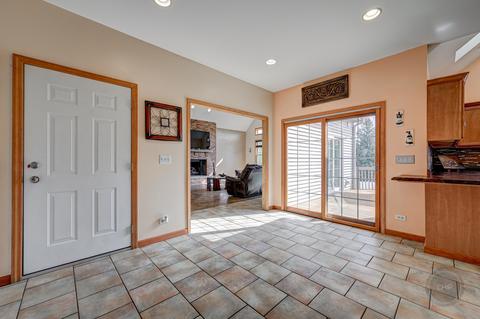 2010 Vermette Cir, Plainfield, IL 60586 photo 8