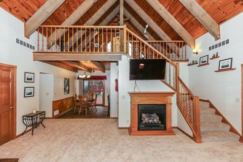 10320 Kendall Ave, Algonquin, IL 60102 photo 3