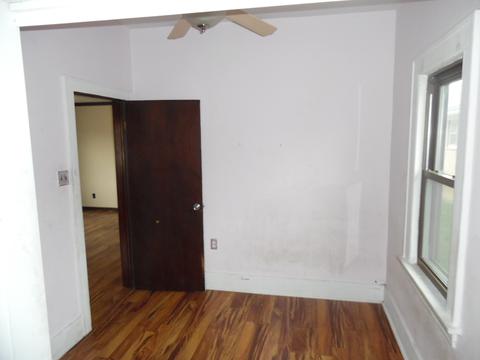 116 N Hunter St, Thornton, IL 60476 photo 10