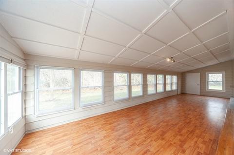 209 7th St, Wheeling, IL 60090 photo 8